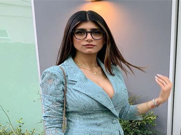 Mia Khalifa Supports Farmers Protest Says I stand with the farmers